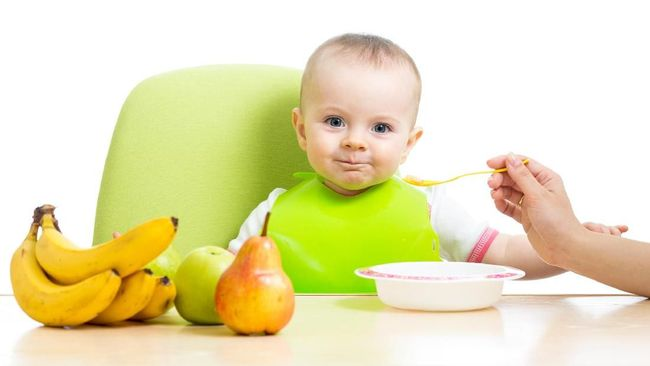 Jadwal Makan Bayi 6 Bulan yang Baik, Yuk Simak!